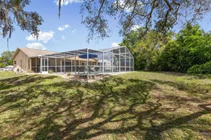 8052 Spring Hill Dr, Spring Hill, FL 34606 - Photo 34