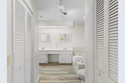 8052 Spring Hill Drive, Spring Hill, FL 34606 - Photo 20