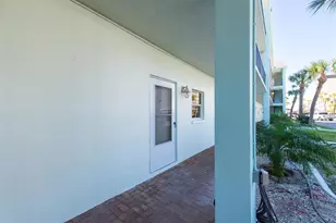 8 Glencoe Pl, Dunedin, FL 34698 - Photo 28