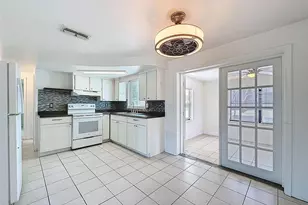 4130 Crestfield Ave, Holiday, FL 34691 - Photo 2