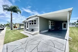 10826 Freedom Dr, Port Richey, FL 34668 - Photo 2