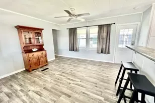 10826 Freedom Dr, Port Richey, FL 34668 - Photo 24