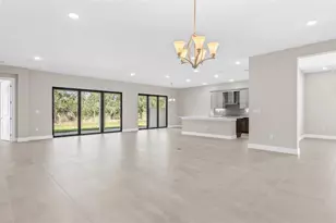 18225 Cresswind Ter, Lakewood Ranch, FL 34211 - Photo 6