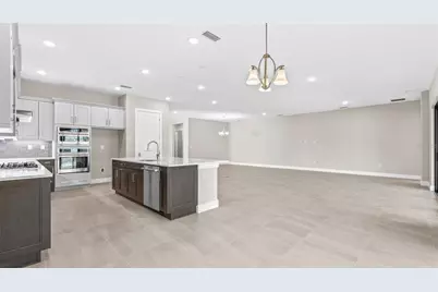 18225 Cresswind Terrace, Lakewood Ranch, FL 34211 - Photo 16