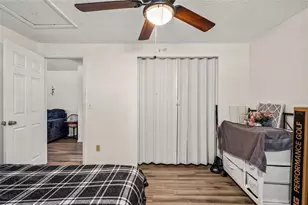 5931 13th St, Zephyrhills, FL 33542 - Photo 20