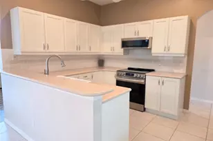 9222 Bonnington Dr, Trinity, FL 34655 - Photo 10