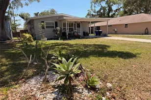 519 Norfolk St, Dunedin, FL 34698 - Photo 2