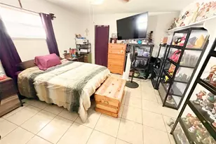 10537 Linger Ln, Orlando, FL 32821 - Photo 8