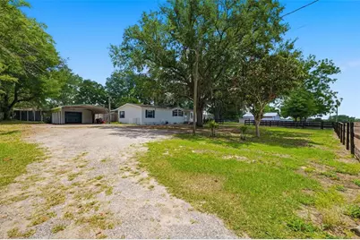 8606 Boyt Road, Zephyrhills, FL 33540 - Photo 6