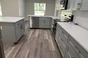 13465 Canyon Swallow Rd, Weeki Wachee, FL 34614 - Photo 8