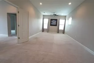 2120 Southern Oaks Ln, Lakeland, FL 33813 - Photo 8