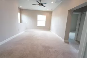 2120 Southern Oaks Ln, Lakeland, FL 33813 - Photo 10