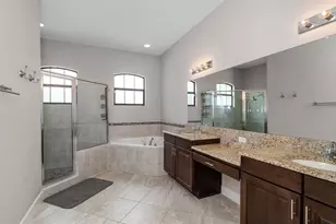 2120 Southern Oaks Ln, Lakeland, FL 33813 - Photo 44