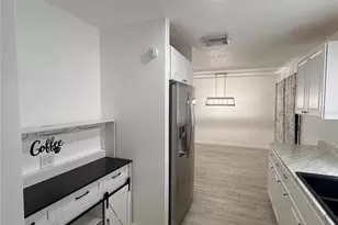 13186 Thrush St, Spring Hill, FL 34609 - Photo 10
