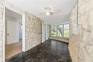 5651 Monroe St, New Port Richey, FL 34653 - Photo 10