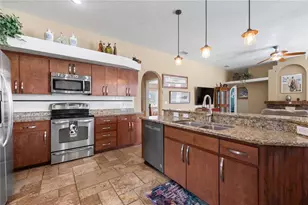 3051 Waterfall Dr, Spring Hill, FL 34608 - Photo 14