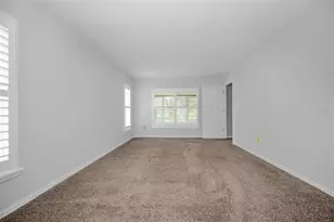 1300 Fallowfield Dr, Trinity, FL 34655 - Photo 18