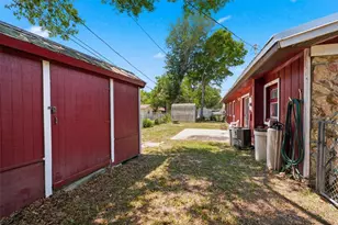 764 NE 13th St, Crystal River, FL 34428 - Photo 26