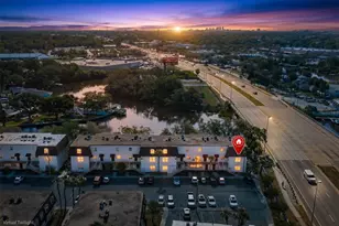 9001 Tudor Dr, Tampa, FL 33615 - Photo 2
