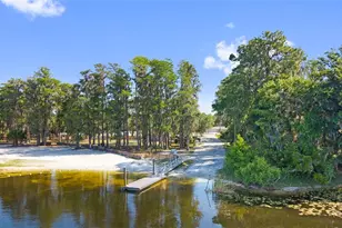8976 Lake Dr, New Port Richey, FL 34654 - Photo 38