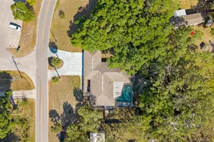8976 Lake Dr, New Port Richey, FL 34654 - Photo 2