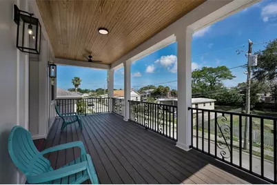 158 E Spruce Street, Tarpon Springs, FL 34689 - Photo 6