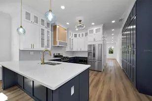 158 E Spruce St, Tarpon Springs, FL 34689 - Photo 22
