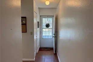 6519 Spring Flower Dr, New Port Richey, FL 34653 - Photo 2
