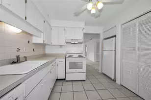 3815 Penrick Dr, New Port Richey, FL 34652 - Photo 14