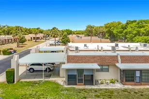 11132 Pembridge Ct, Port Richey, FL 34668 - Photo 40
