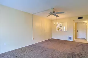 11132 Pembridge Ct, Port Richey, FL 34668 - Photo 20