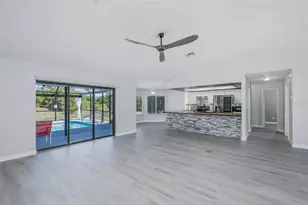 8285 Galgano Ln, Spring Hill, FL 34606 - Photo 8