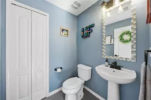 7510 Maroon Peak Dr, Ruskin, FL 33573 - Photo 14