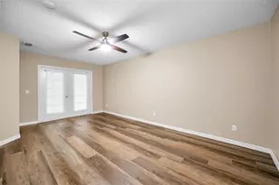 9307 Palm Haven Ct, New Port Richey, FL 34655 - Photo 16