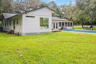 10245 E Trails End Rd, Floral City, FL 34436 - Photo 4