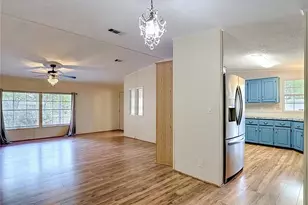 38906 Alston Ave, Zephyrhills, FL 33542 - Photo 14