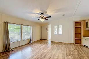 38906 Alston Ave, Zephyrhills, FL 33542 - Photo 8