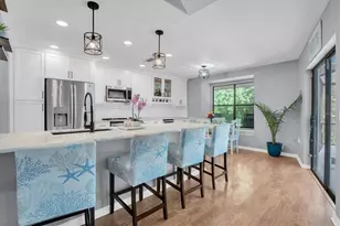 1938 Wood Thrush St, Tarpon Springs, FL 34689 - Photo 10