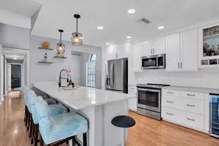 1938 Wood Thrush St, Tarpon Springs, FL 34689 - Photo 4