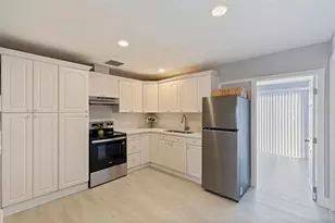 7442 Compton Ln, New Port Richey, FL 34655 - Photo 10