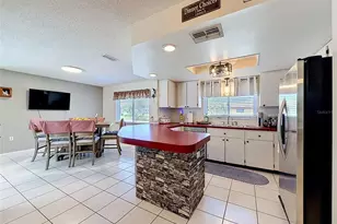 7810 Vienna Ln, Port Richey, FL 34668 - Photo 20