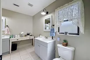 7810 Vienna Ln, Port Richey, FL 34668 - Photo 44