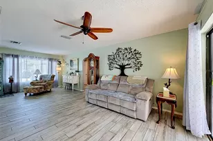 7810 Vienna Ln, Port Richey, FL 34668 - Photo 12