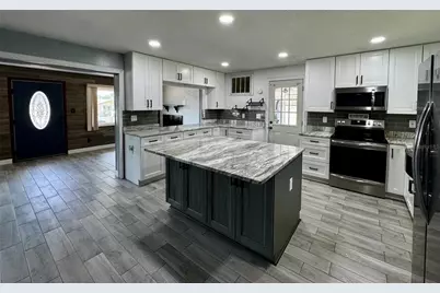 34817 Orchid Parkway, Dade City, FL 33523 - Photo 8
