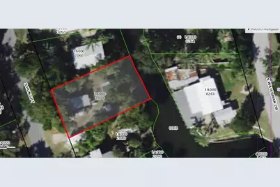 2211 S Hunt Point, Crystal River, FL 34429 - Photo 1