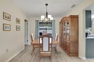 9045 Gaynor St, Spring Hill, FL 34608 - Photo 10