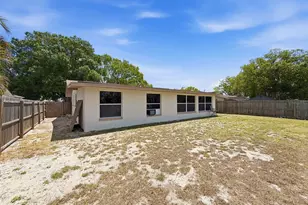 10115 Oleander Dr, Port Richey, FL 34668 - Photo 26