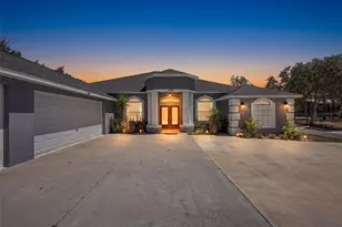 18354 Monteverde Dr, Spring Hill, FL 34610 - Photo 8