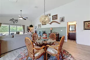 539 W Back Nine Cir, Beverly Hills, FL 34465 - Photo 18