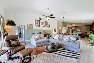539 W Back Nine Cir, Beverly Hills, FL 34465 - Photo 24